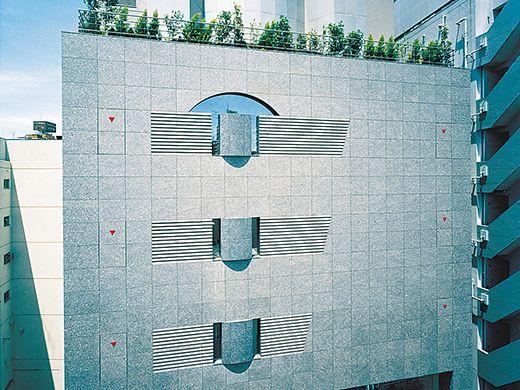フェスタ麻布　（写真：エスエス東京）